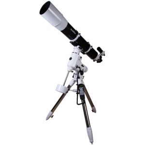 - Sky-Watcher BK 15012EQ6 SynScan GOTO